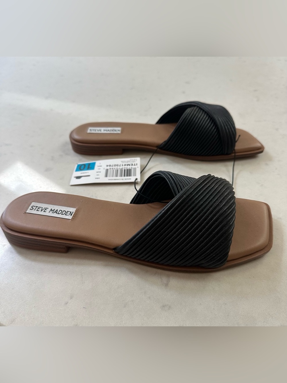 Steve Madden Limitt Textured Slide Flat Sandal 10 Black Square Toe - Picture 5 of 9